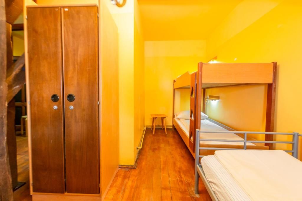 Хостелы Burg Hostel Sighisoara Сигишоара